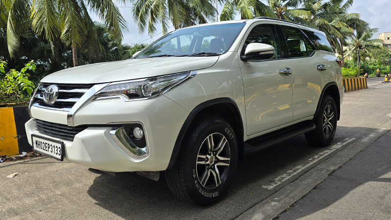 Toyota Fortuner 4X2 AT 2.8 2017 Diesel